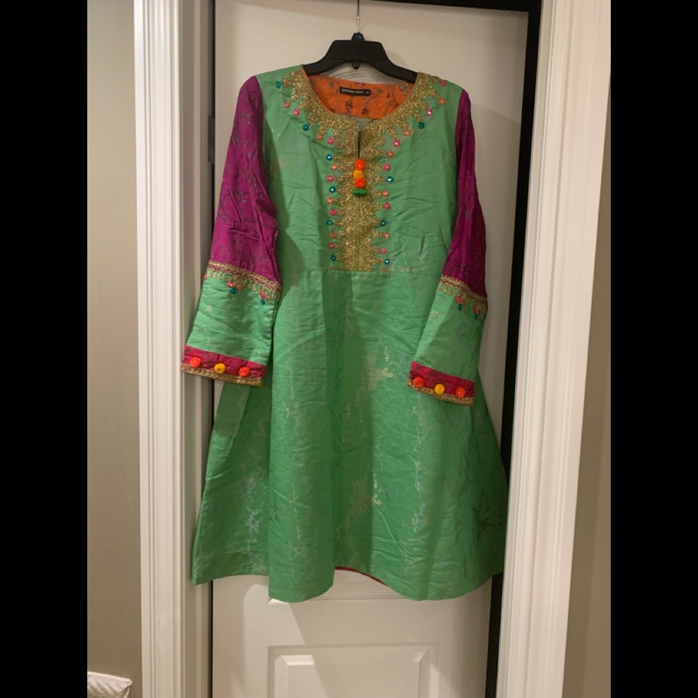 Generation embroidered Peplum..